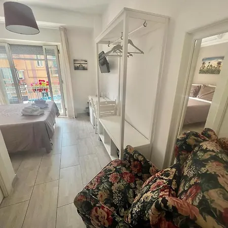 A Casa Dei Bruno 4* פוזולי