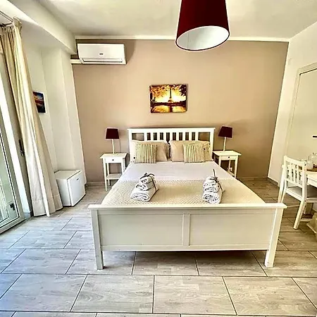 Bed & Breakfast A Casa Dei Bruno 4*